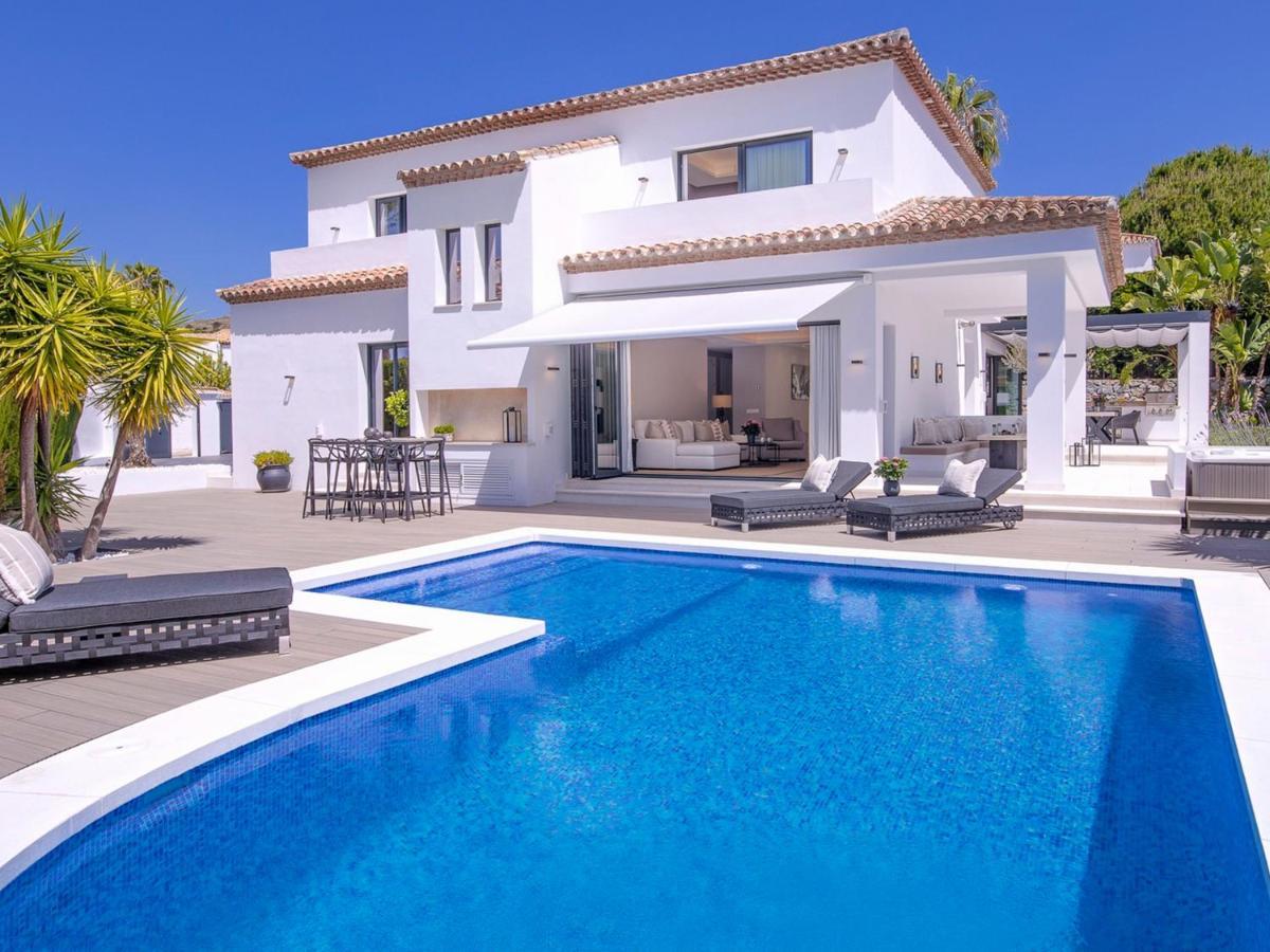 Vacation Marbella I Villa Lina, Golf Valley, Private Heated Pool, Jacuzzi, Close To The Marina Buitenkant foto