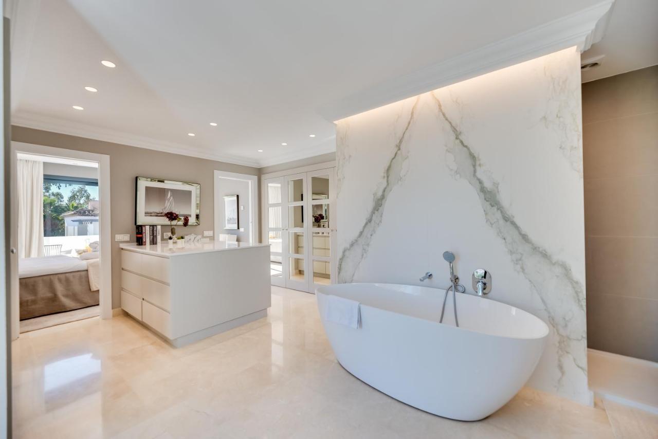 Vacation Marbella I Villa Lina, Golf Valley, Private Heated Pool, Jacuzzi, Close To The Marina Buitenkant foto